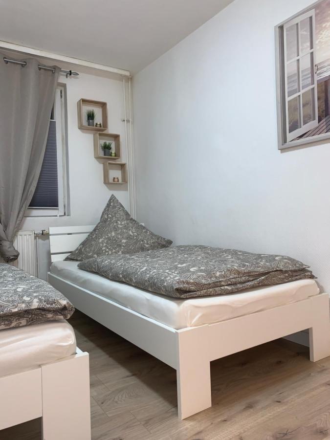 Holiday Home Cologne With Balkon - Near Koelnmesse - Temporary Living- Eksteriør bilde